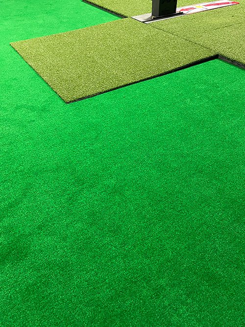 "Top view of Big Moss TL Ball Return Ramp 3x3 Putting Green Accessory displaying compact square design - ALLBGT"