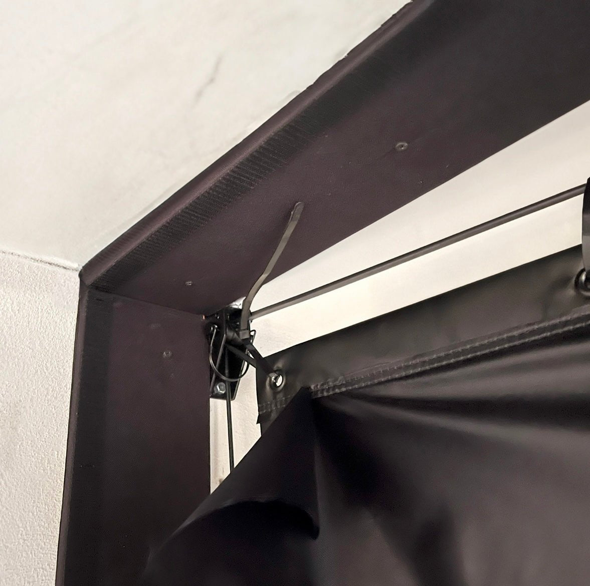 Carl’s Place: Built - in Golf Room KIT - ALLBGT