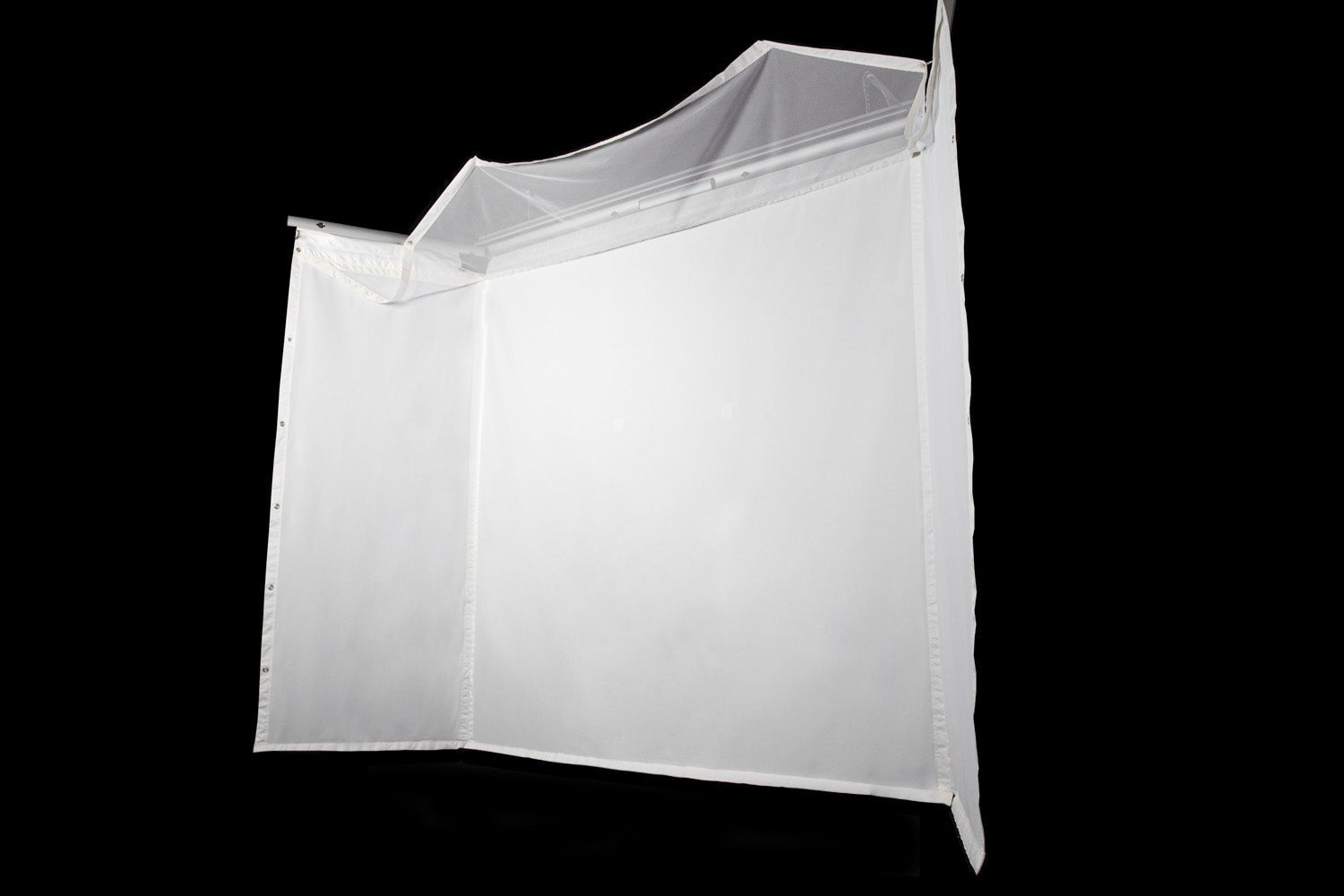 Side view of the HomeCourse ProScreen Retractable simulator screen - ALLBGT
