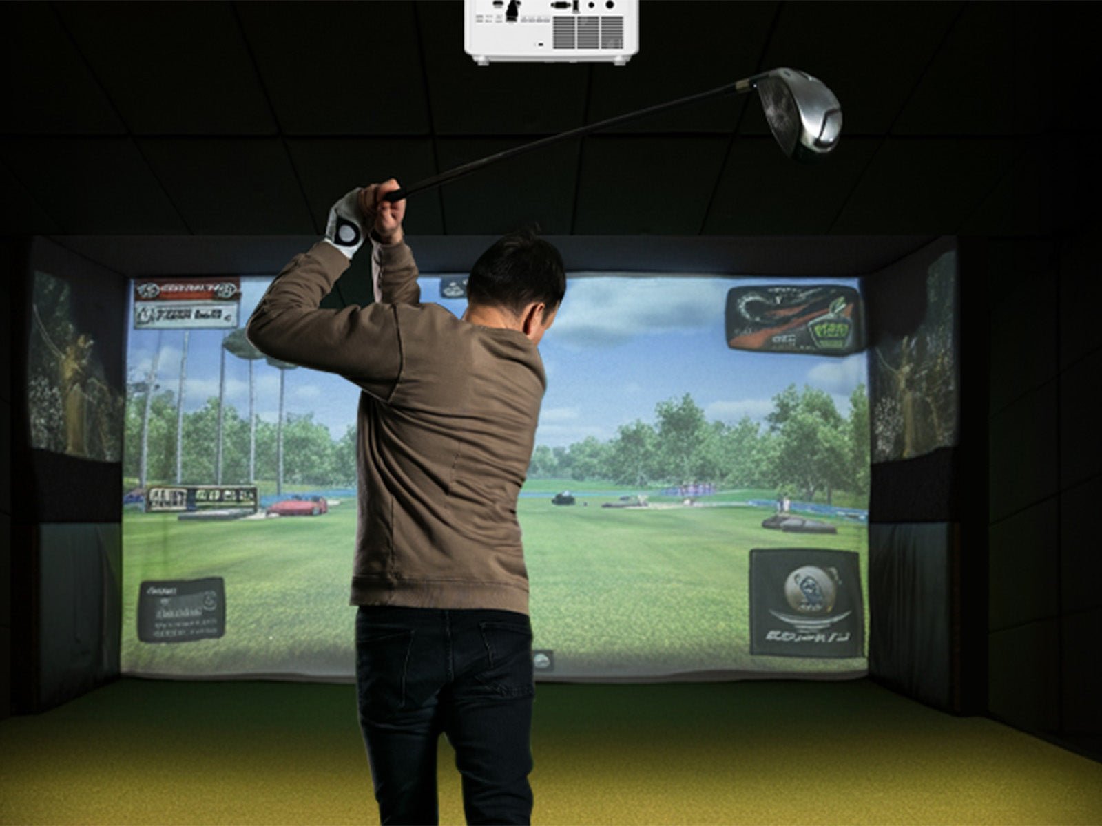 In use of the OPTOMA GT2000HDR - ALLBGT