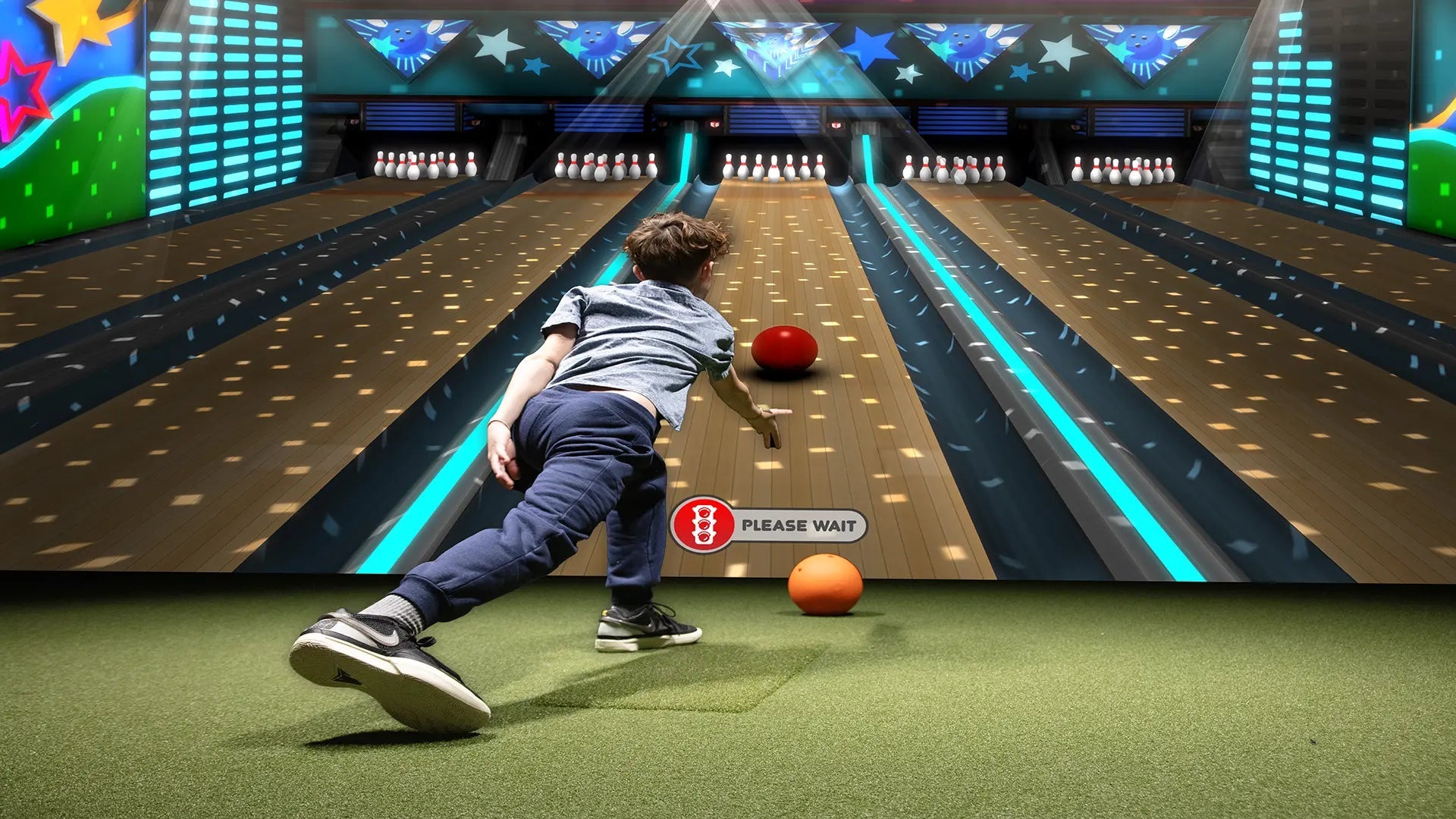 "Arcade mode of the TruGolf MAX+ Technology simulator showing interactive virtual gameplay and advanced tracking - ALLBGT"