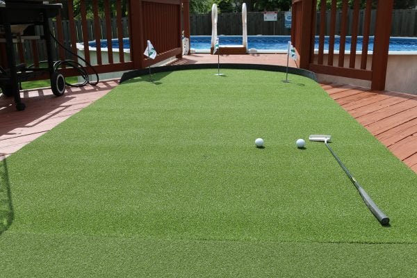 Big Moss: Commander Patio Series Putting & Chipping Green (6’ x 15’) - ALLBGT