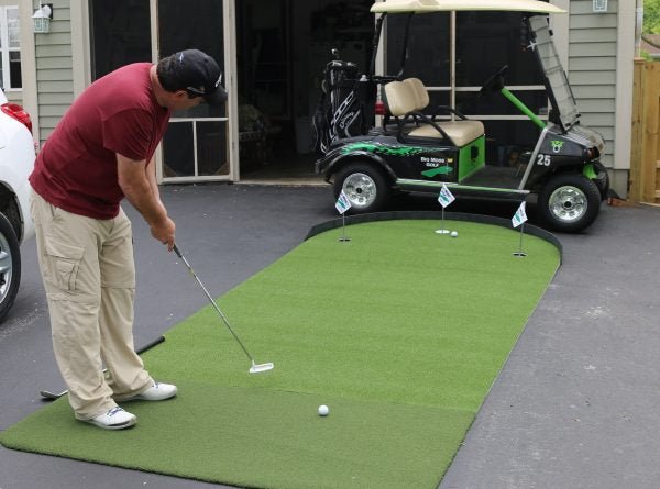Big Moss: Commander Patio Series Putting & Chipping Green (6’ x 15’) - ALLBGT